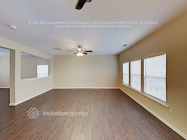 Foto del edificio - 4406 Kiddle Ln