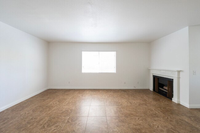 Foto del interior - 1611 S Bundy Dr