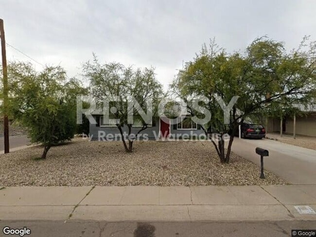 Building Photo - 1002 E Griswold Rd