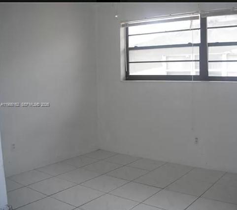 Foto del edificio - 1941 NW 152nd Terrace