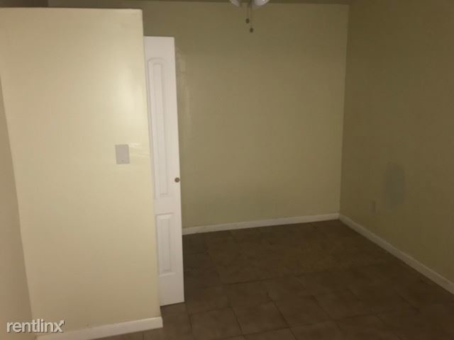 Foto del edificio - 2154 NE 168th St
