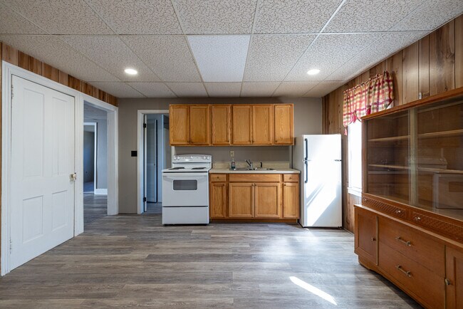 Cocina - 138 Sanders Rd