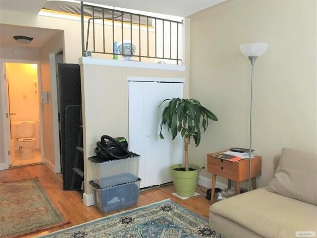 Building Photo - 0 bedroom in NEW YORK NY 10021