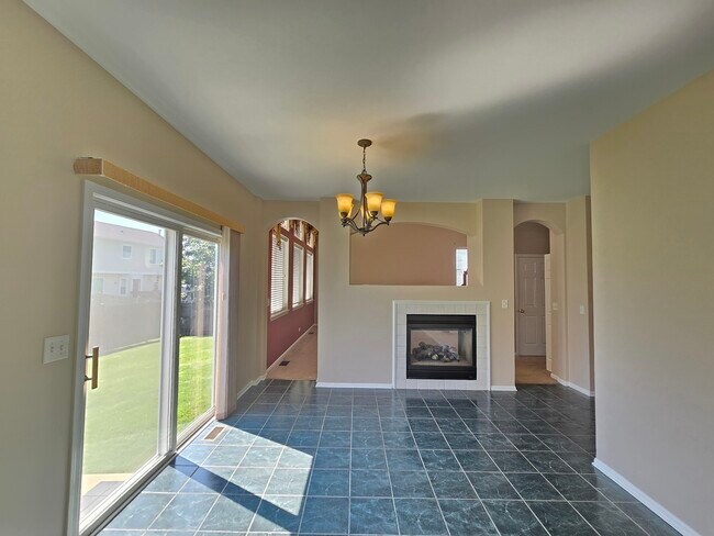Building Photo - 25949 Brooks Farm Rd