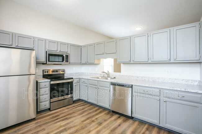 Building Photo - 6121 Jester Ct