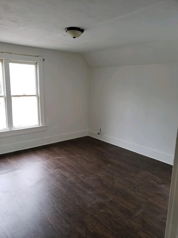 Primary Photo - 1131 Woodward Ave