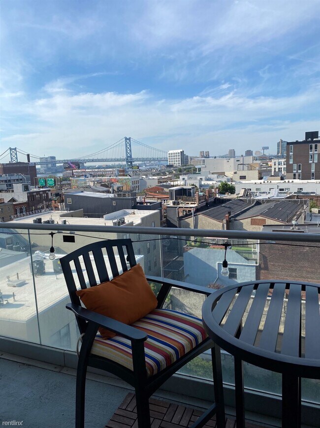 Building Photo - 2 br, 2 bath Condo - 212 Brown Street