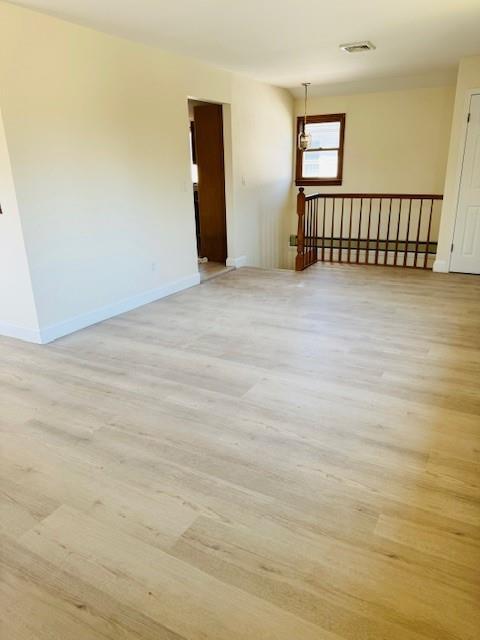 Foto del edificio - 593 Clawson St
