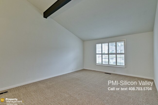 Building Photo - 961 Marlinton Ct