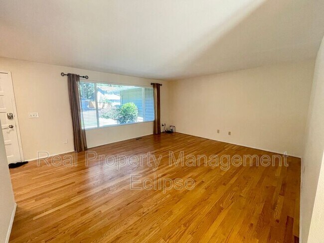 Foto del edificio - 10412 164th Ave NE