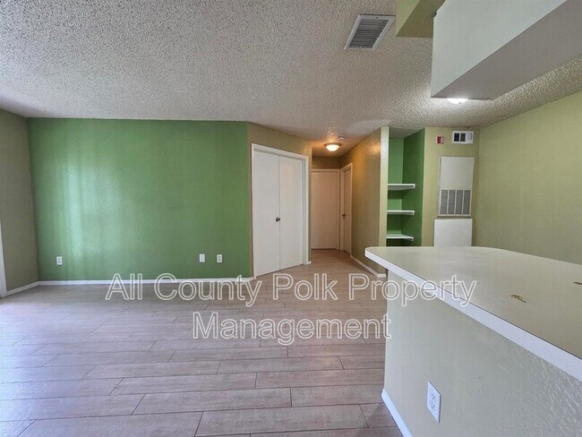 Foto del edificio - 2550 N Alafaya Trail