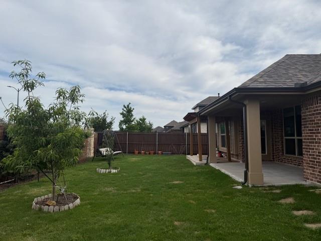 Foto del edificio - 1009 Tree Shadow Ln