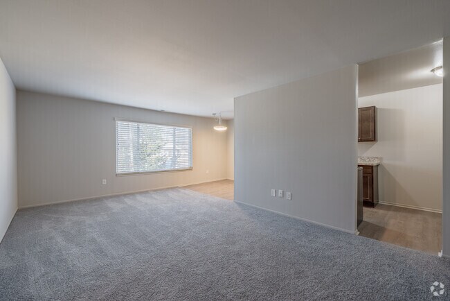 2HAB, 1BA - Sala de estar - Lincoln House