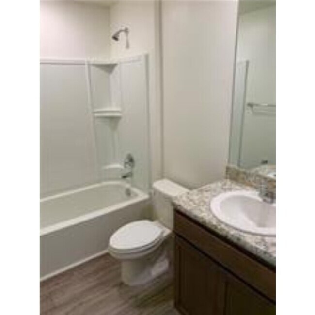 Foto del edificio - 104 Keystone Dr