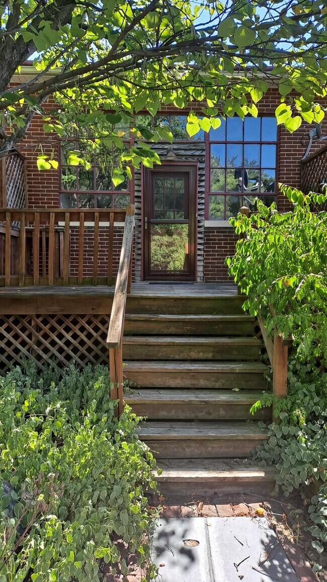 The Lofts at Savoy Apartments 451 W High St Elizabethtown, PA