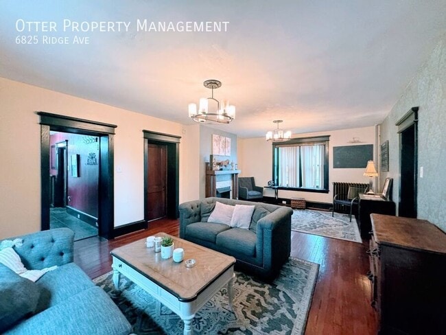 Foto del edificio - 6825 Ridge Ave