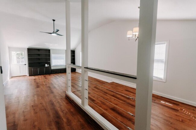 Building Photo - 1505 Windsong Trail