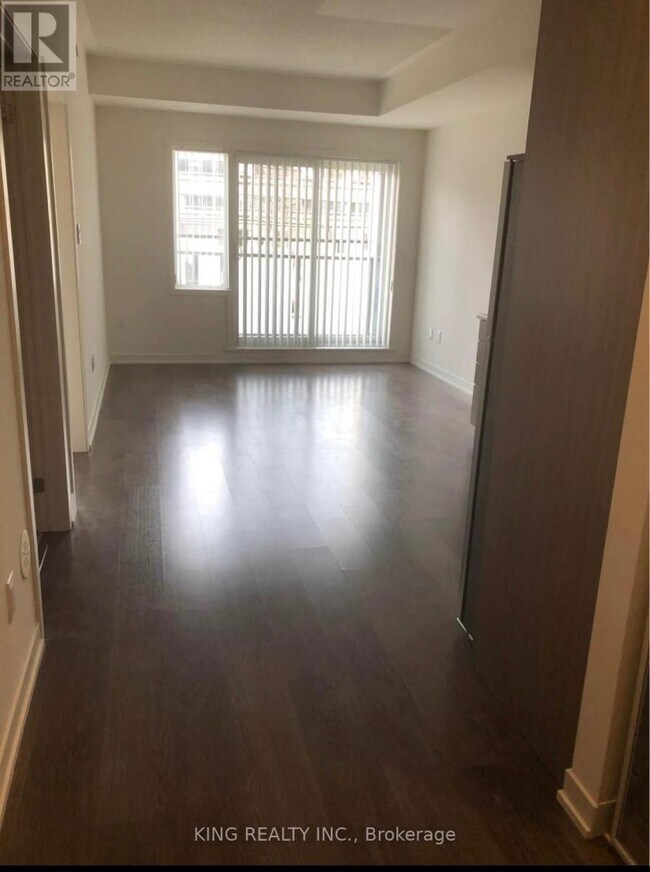 Photo du bâtiment - 5131 Sheppard Ave E