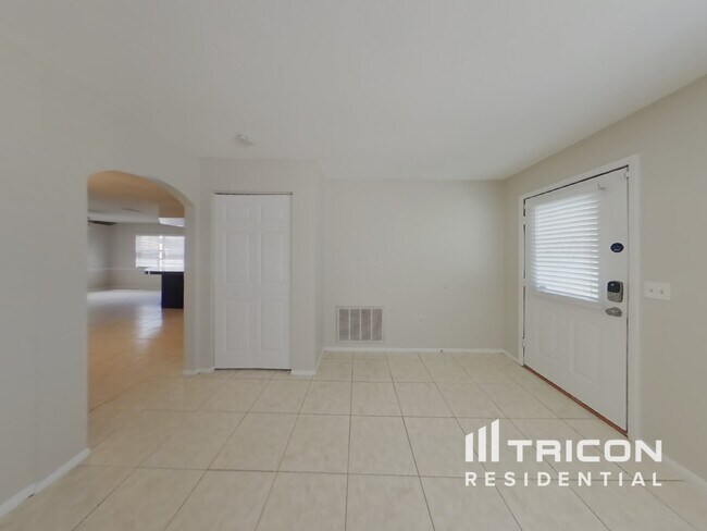 Foto del edificio - 9413 Barnstead Ln