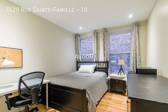 Photo du bâtiment - 3429 Rue Sainte-Famille