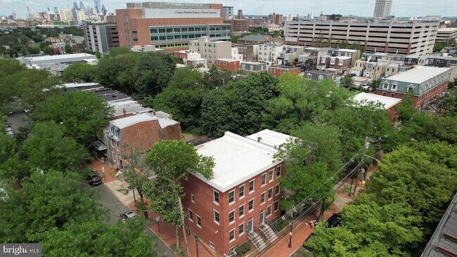 Foto del edificio - 457 S 6th St