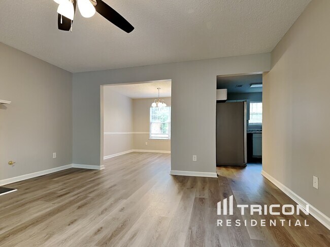 Building Photo - 5330 Rock Place Drive Stone Mountain GA