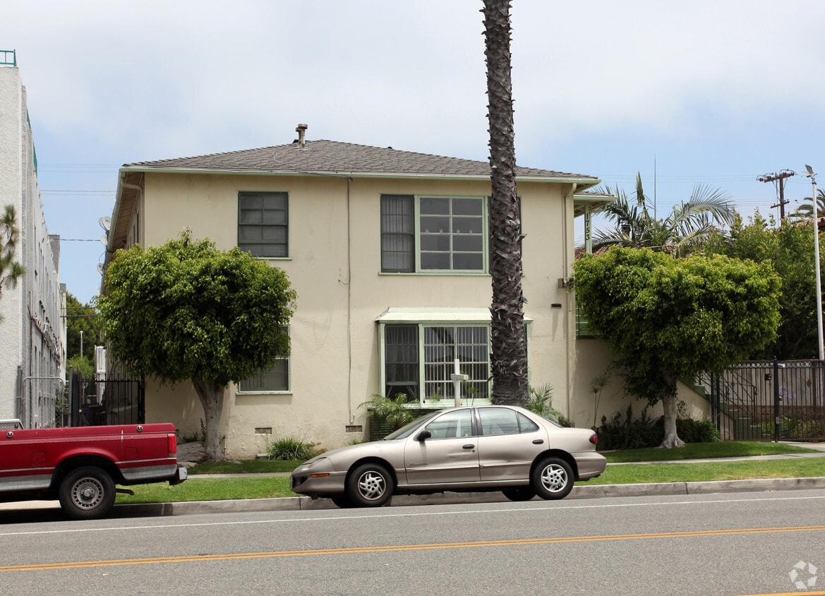 Building Photo - 1753 E Ocean Blvd