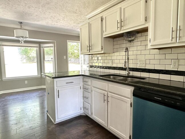Building Photo - 7908 Matlock Pl