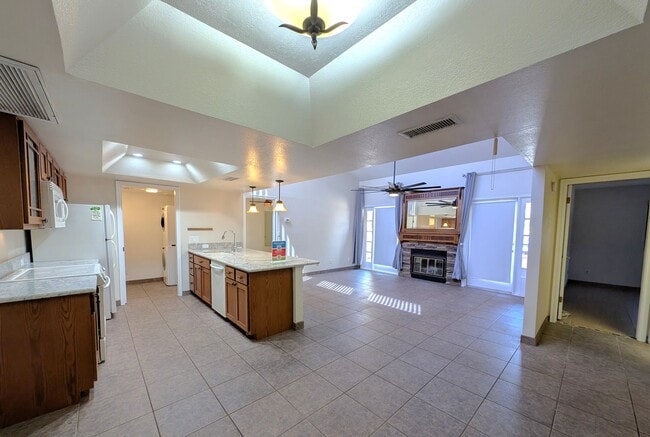 Foto del edificio - 2 Bedroom Condo in the Amber Hills Condomi...