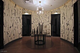 Building Photo - 4471 Dean Martin Dr