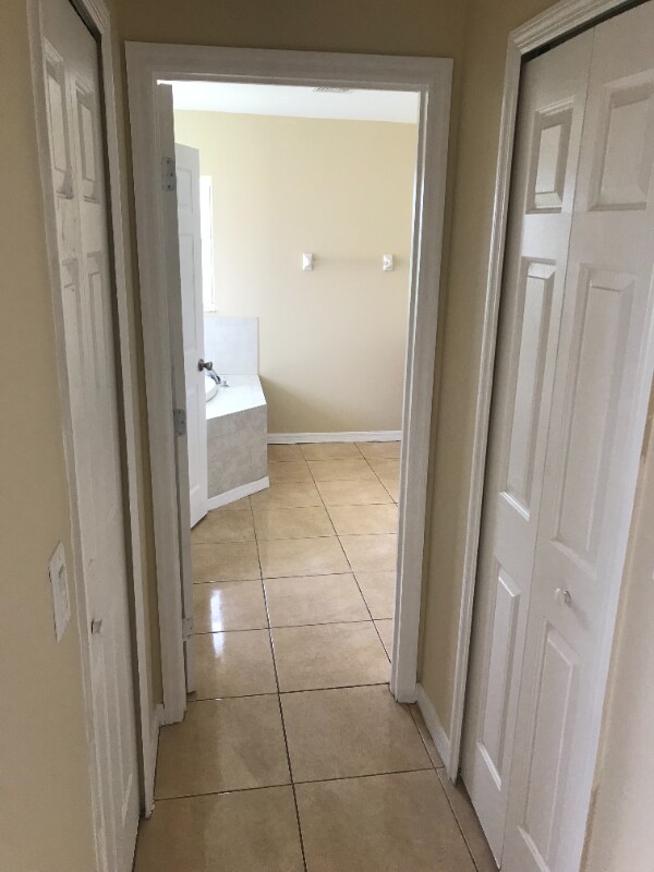 Foto principal - 543 Kingsbury Ln