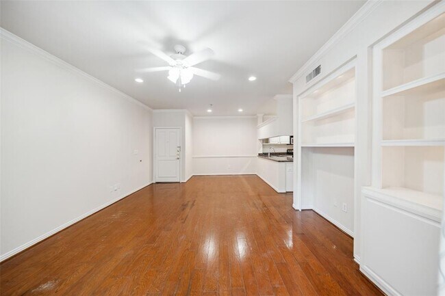 Foto del edificio - 2111 Welch St