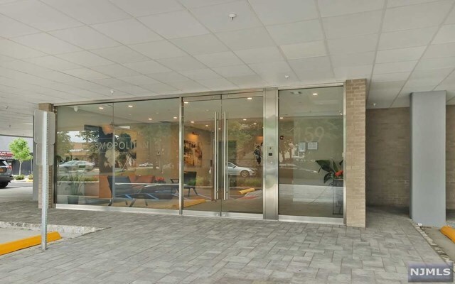 Foto del edificio - 159 Cedar St