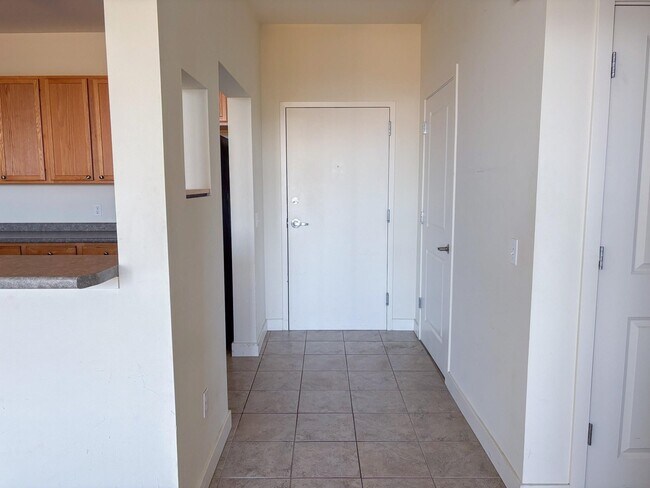 Foto del edificio - 410 Farrell St