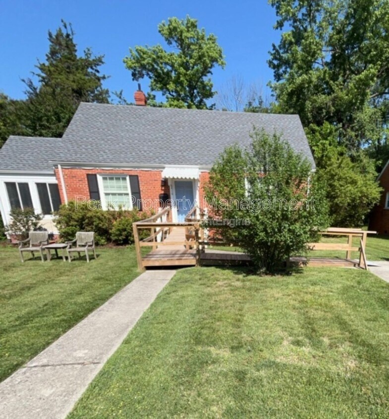 Building Photo - 6410 Morningside Dr