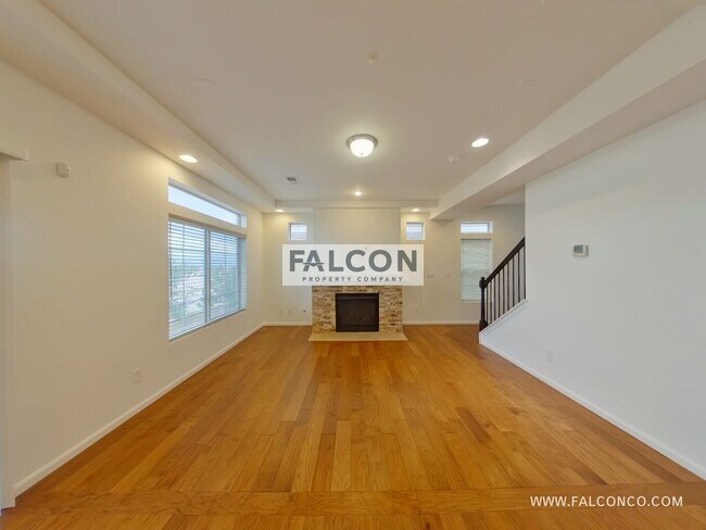 Building Photo - 8345 Longleaf Ln