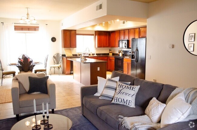 Building Photo - 2401 E Rio Salado Pky