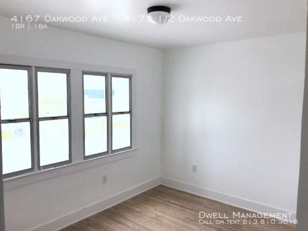 Building Photo - 4167 Oakwood Ave