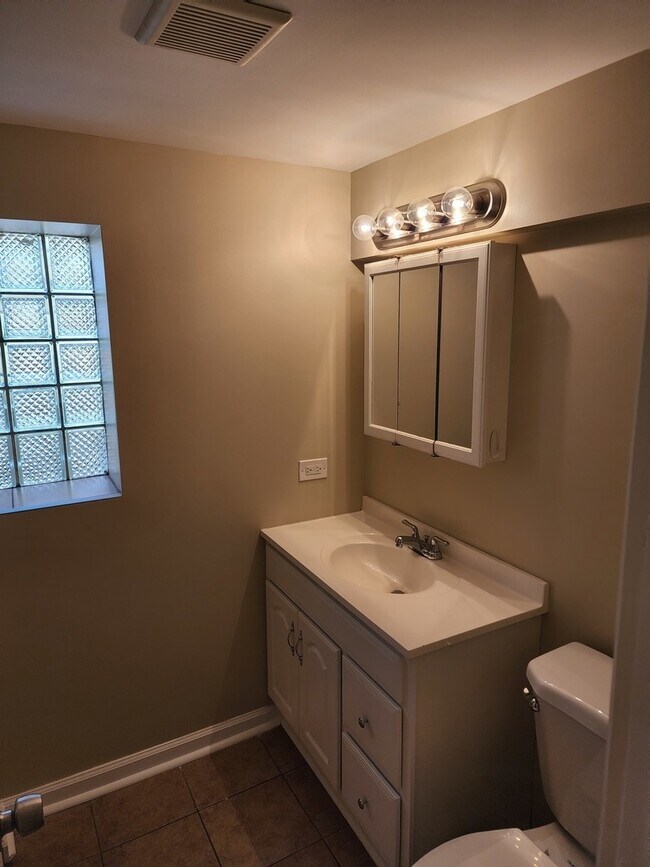 Foto del edificio - 2114 West 23rd Place Unit GR
