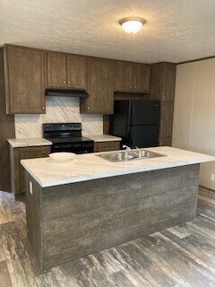 Building Photo - Beautiful Manufactured home/ First Month L...