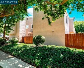 Building Photo - 3712 Willow Pass Rd