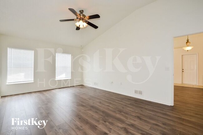 Foto del edificio - 1429 Lodge Terrace