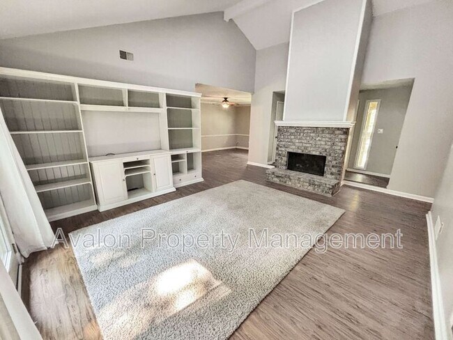 Foto del edificio - 2026 N Cove Ct
