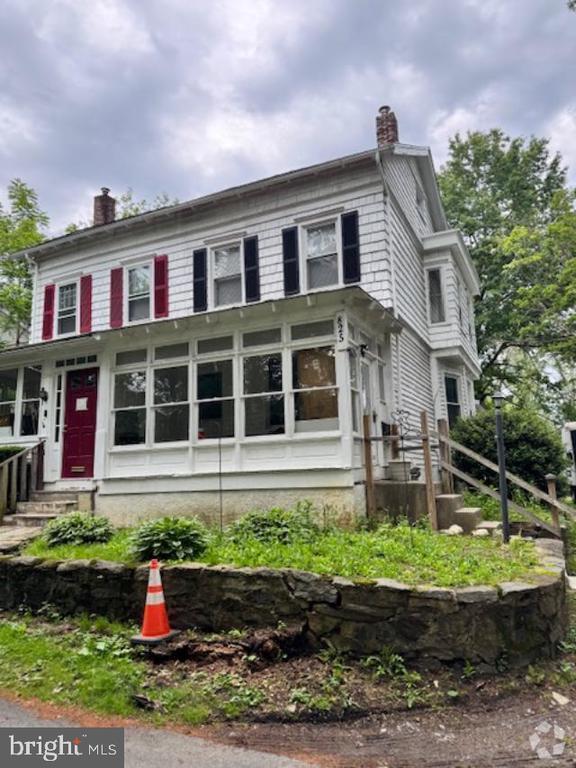 Building Photo - 825 S Church Ave