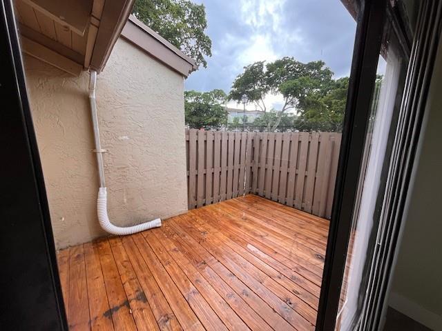 Foto del edificio - 8113 SW 24th St