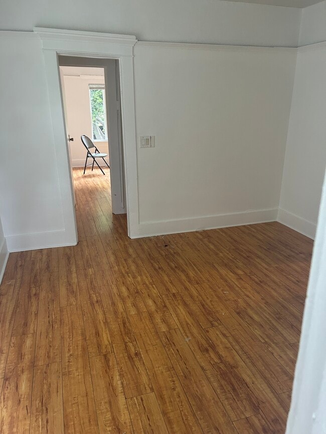 Foto del edificio - 2874 W 15th St
