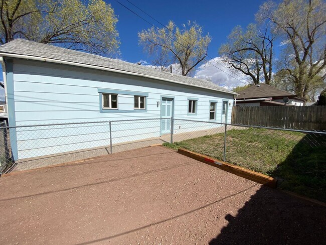 Foto del edificio - 2 bedroom 1 bath cottage