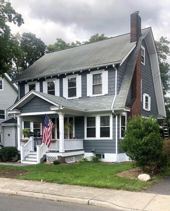 19 Christopher Pl, Ridgewood, NJ 07450 House Rental in Ridgewood, NJ