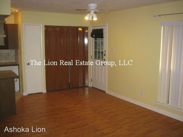 Foto del edificio - 3 br, 2 bath House - 5805 Ridgecove Dr.