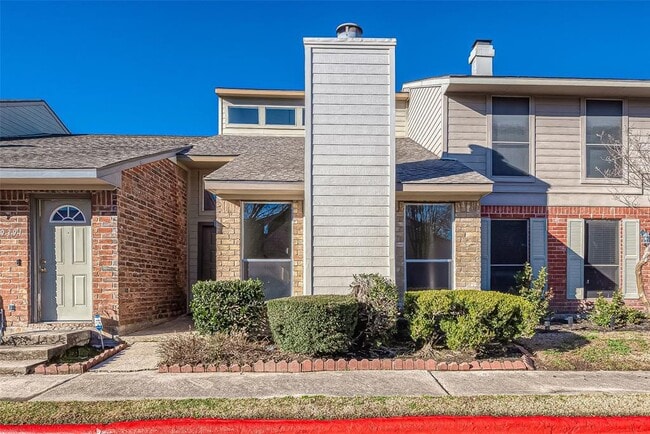Building Photo - 9393 Westwood Village Dr